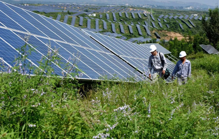 光伏電站巡檢危險(xiǎn)嗎，光伏電站匯流箱巡檢方法注意事項(xiàng)